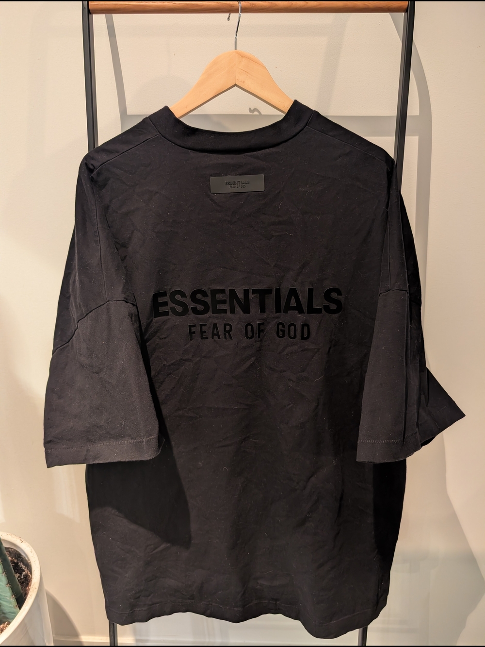 Fear of God ESSENTIALS Short Sleeve Tee - Black